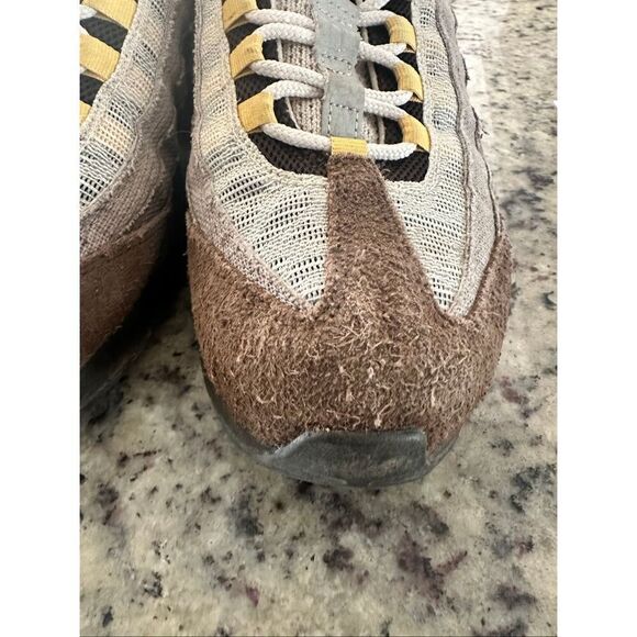 Nike Air Max 95 NH Ironstone Olive/Cream/Canary Size 10.5 main image 12